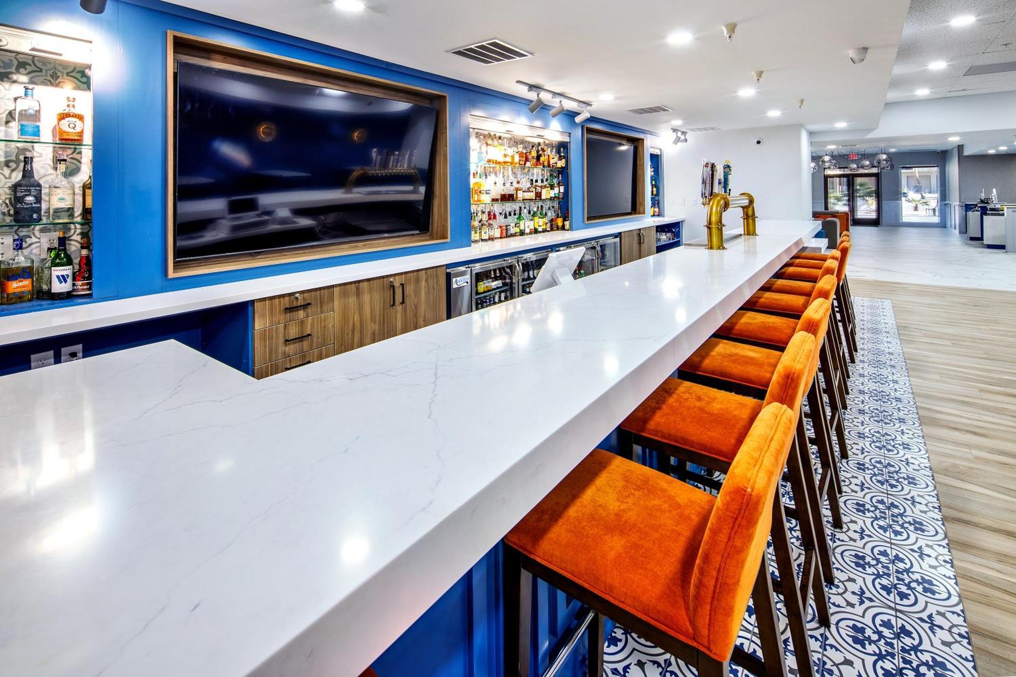 Quality Inn & Suites Lake Havasu City Bagian luar foto